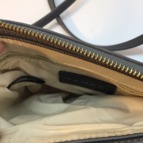 TAHARI Gray Crossbody Bag - Picture 11 of 12